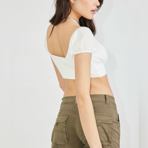 💖(2 for $15)💖 Garage White Tie-Front Crop Top - Picture 3 of 7